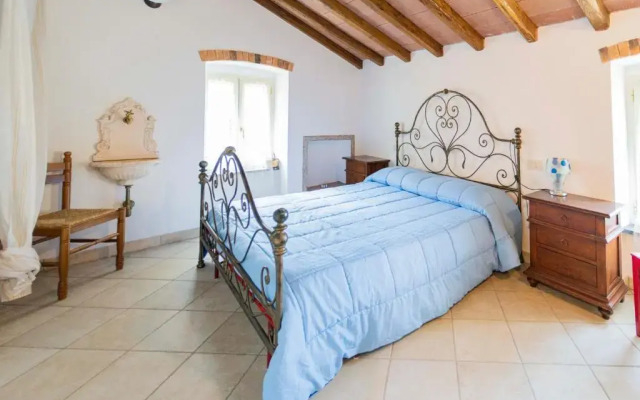 129 - Casa indipendente Velva, 15 km dal mare