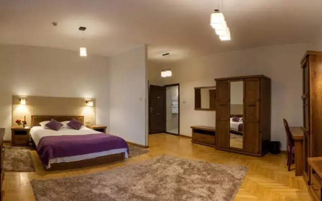 Star Premier Hotel