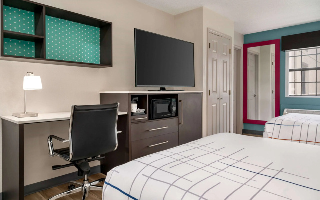 La Quinta Inn by Wyndham Columbus Airport Area