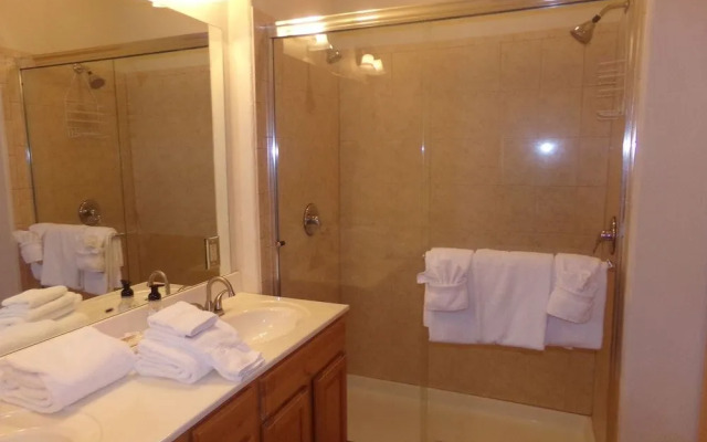 Anemone Townhome 3 Bed 3 Bath