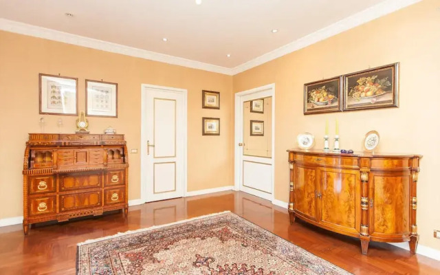 Rental in Rome Aurelia Montana Luxury Apartment
