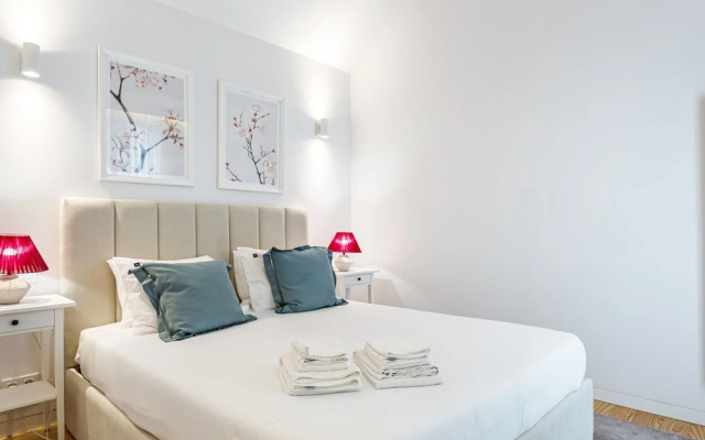 Nomad s Lux - 2bdr Almada Private Porto