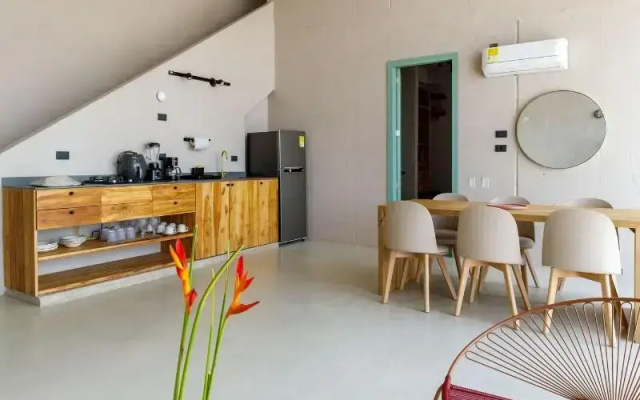Bondo Hometel