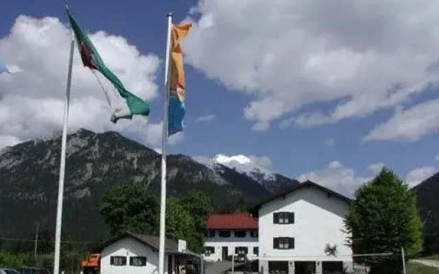 Jugendherberge Mittenwald