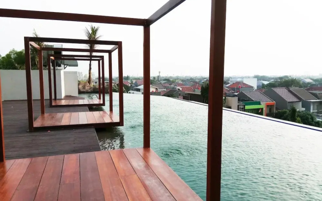 Comfortable Studio Apartment @ Grand Kamala Lagoon