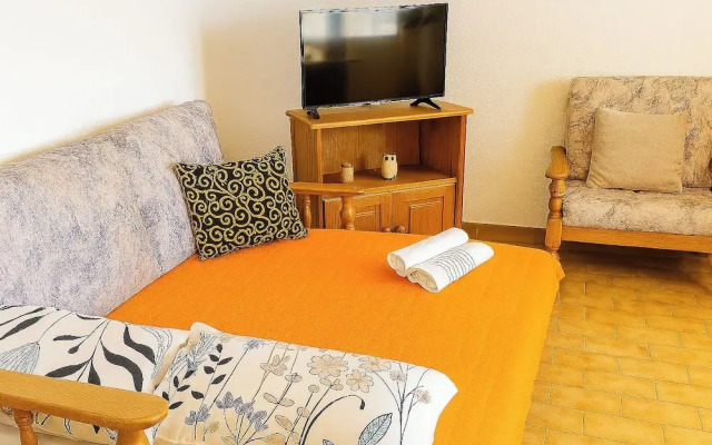 Praia da Rocha 1 Bedroom Apartment With Balcony