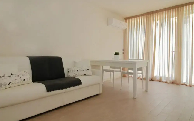 446QA Tonni Danilo - Little Paradise 3