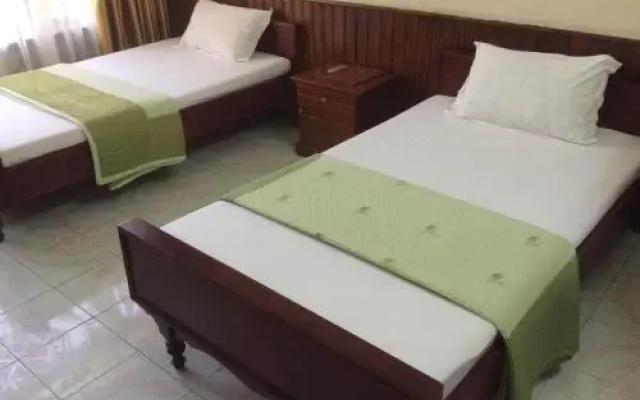 Thuy Linh Hotel Halong