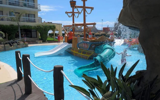 Evenia Olympic Suites