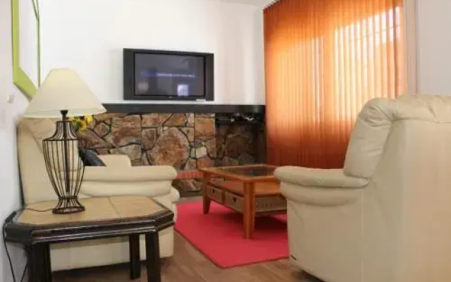 Goldhome - Montseny 11 - Private heated pool