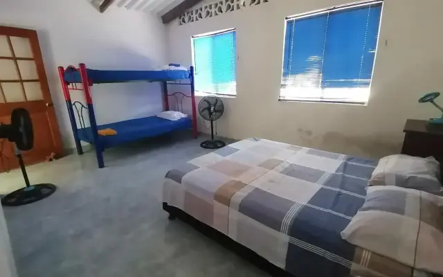Galerazambahostal