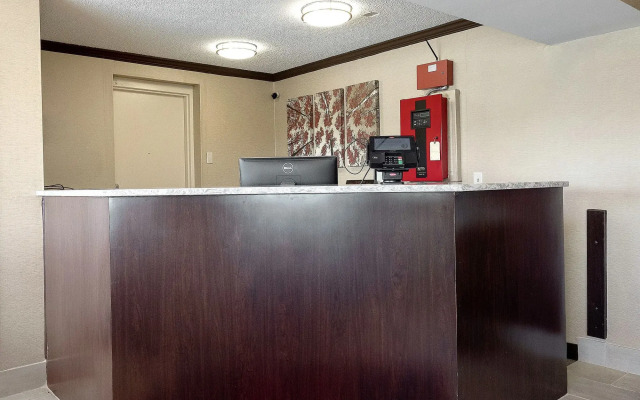 Red Roof Inn Dayton - Huber Heights