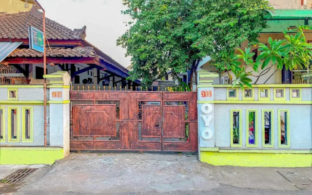 Kost & Homestay 911