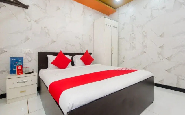 OYO 13601 Madam Re Hospitality Bhandup