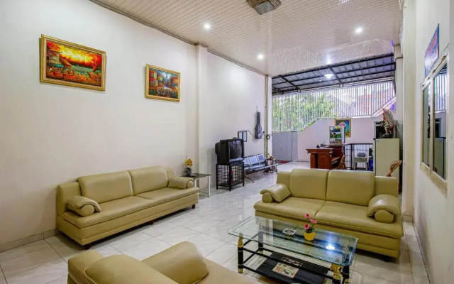 Hotel Bambu Kuning