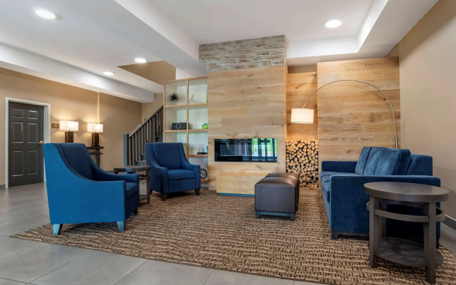 Comfort Inn & Suites Millbrook - Prattville
