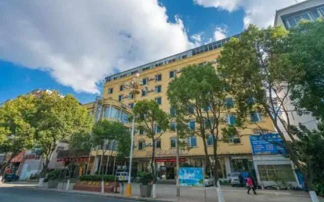 Shun Xing Hotel
