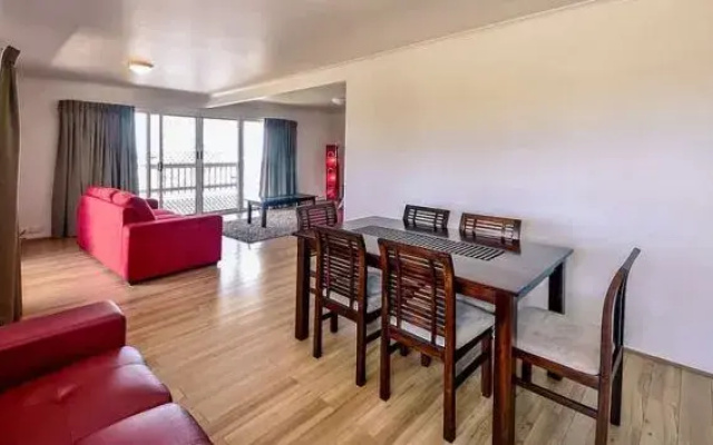 Gladstone Cbd Motel