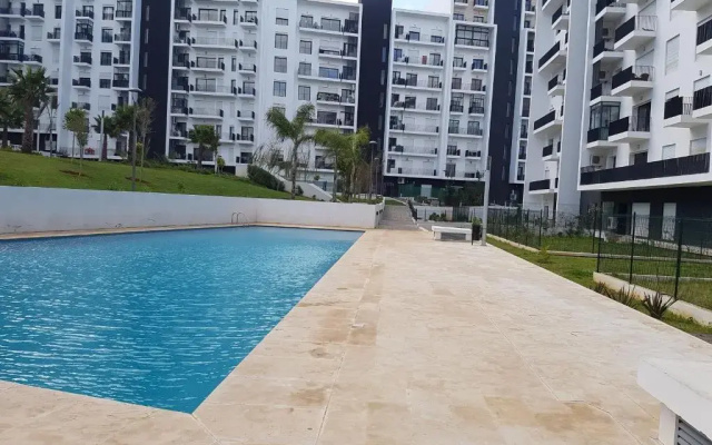Appartement avec Piscine à Hay Riad