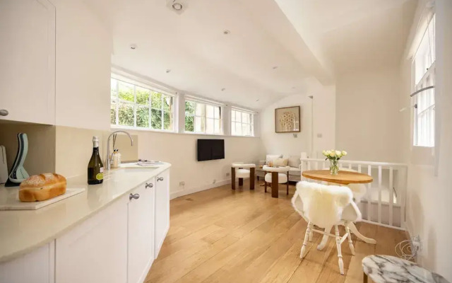 Charming One-bedroom Retreat in Historic Bath