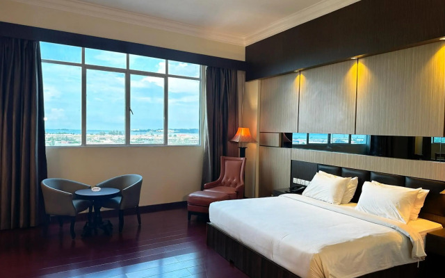 Golden View Hotel