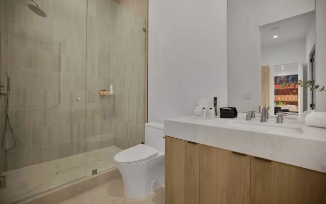 Kraft Villa - Luxury Living Redefined w/ Pool