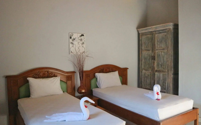 Louto Dmell Villa & Deluxe