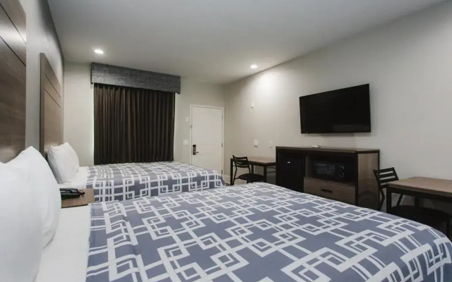 Palace Inn Conroe