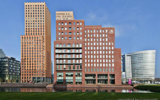 Отель Crowne Plaza Amsterdam South вид на фасад