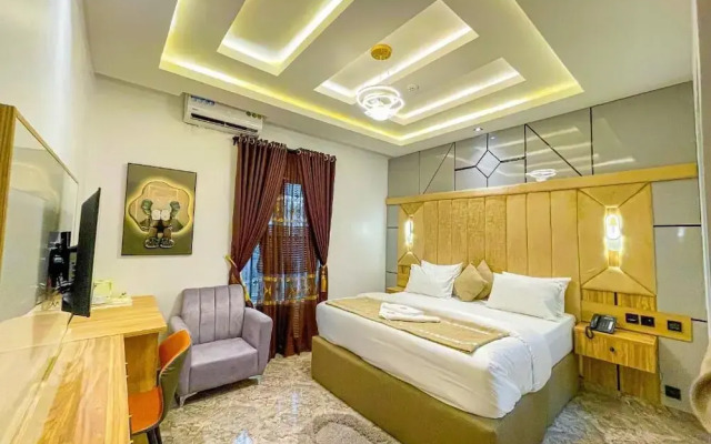 Julicis Hotels and Suites