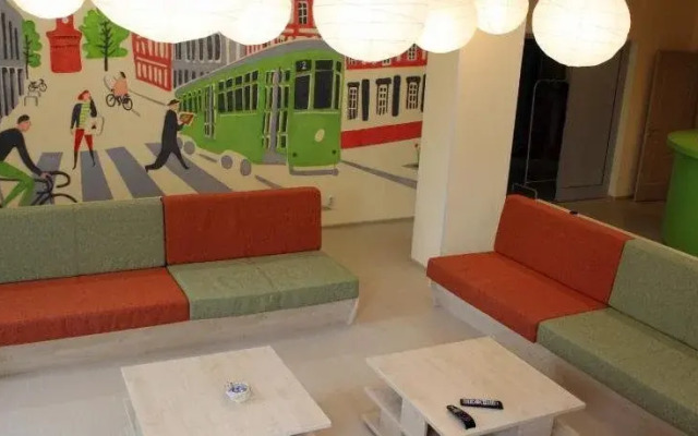 Berry-Hostel