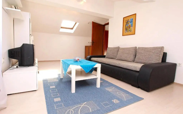 Apartment Mirjana 734