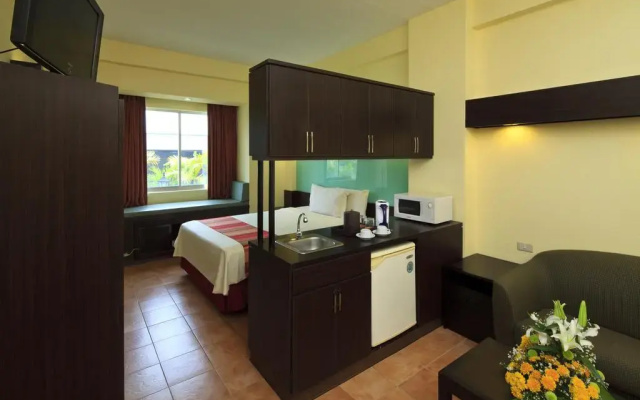 Microtel Inn And Suites Batangas