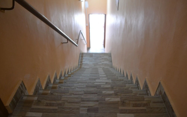 Hotel Puteri Miqaila by OYO Rooms