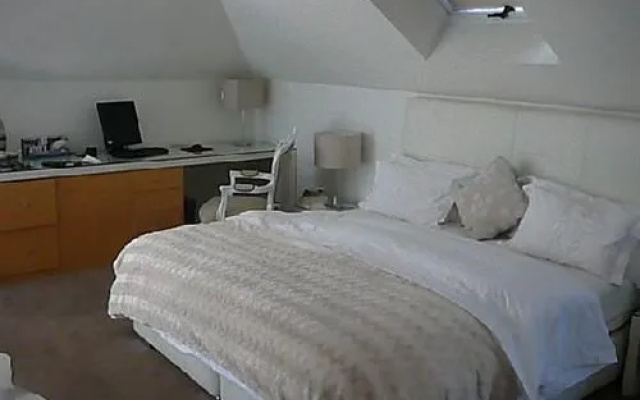The Glen Boutique Hotel