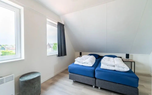 Holiday Home in South Holland by Stompaarde Plas