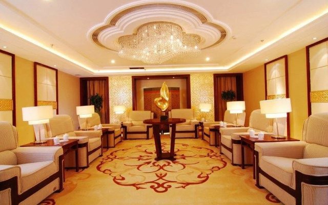 Crystal Hotel
