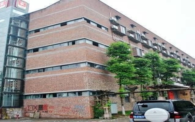 Homey Hotel - University City