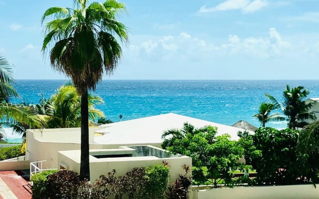 Lagoon view Apartment