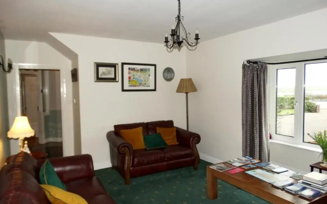 Dunlavin House BB