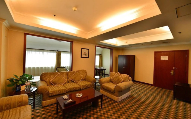 Long Ge Hotel