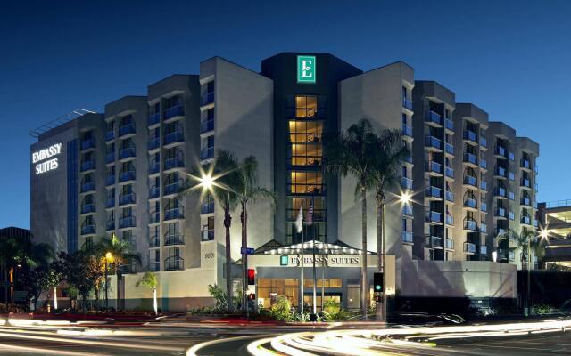 Отель Embassy Suites Los Angeles - International Airport/North США, Лос-Анджелес - отзывы, цены и фото номеров - забронировать отель Embassy Suites Los Angeles - International Airport/North онлайн вид на фасад