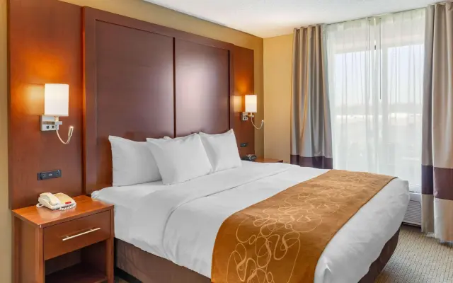 Comfort Suites Lancaster Amish Country