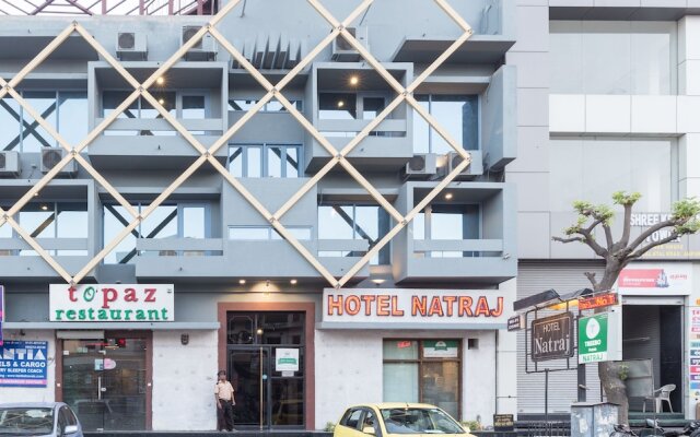 Hotel Natraj вид на фасад