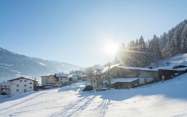 Apartment in Kaltenbach Near Ski Lift