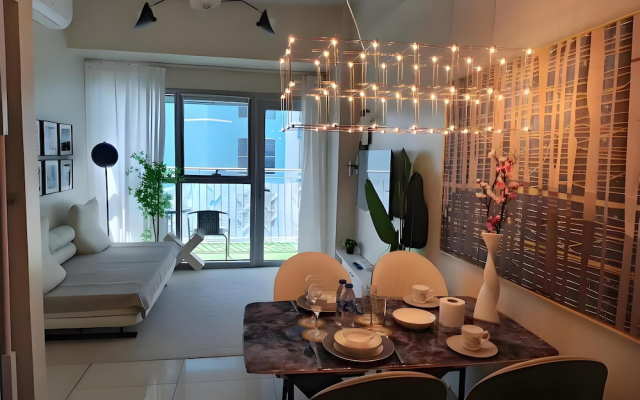 Oceanview with Balcony Airport Okada