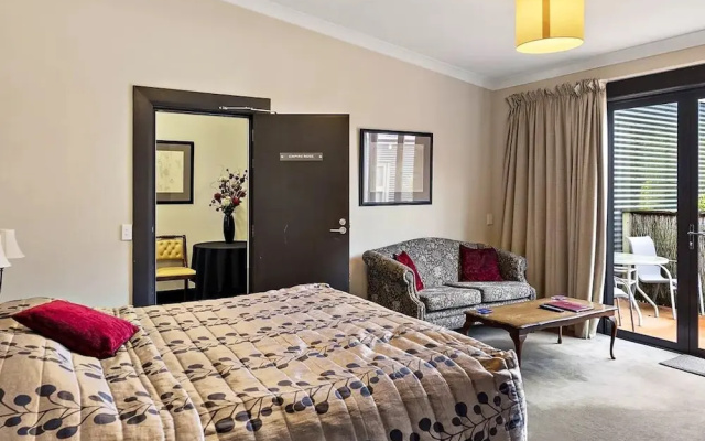 Gateway  Motor Inn