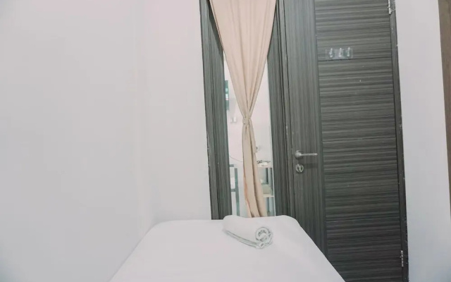 Good Deal And Cozy 2Br At Apartment Amazana Serpong