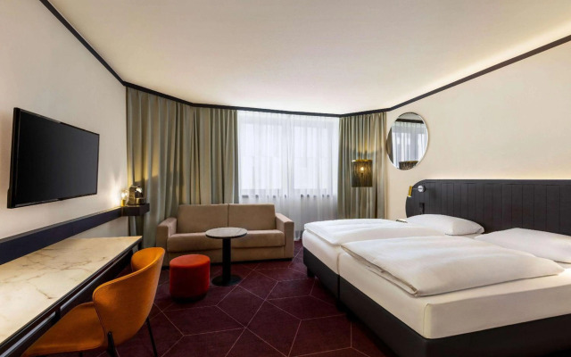 Diplomat Hotel