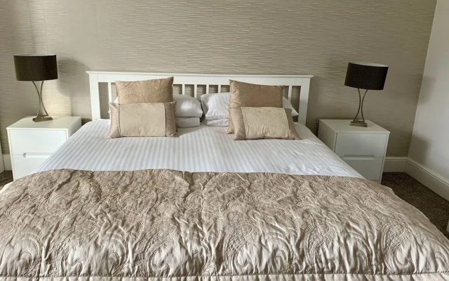 Tyn Y Fron Country House